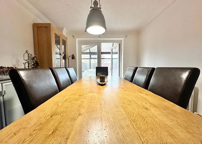 Holiday home Tranquil Retreat Spacious 4-bedroom Family *