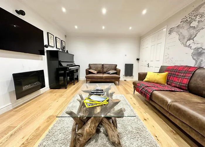 Holiday home Tranquil Retreat Spacious 4-bedroom Family *